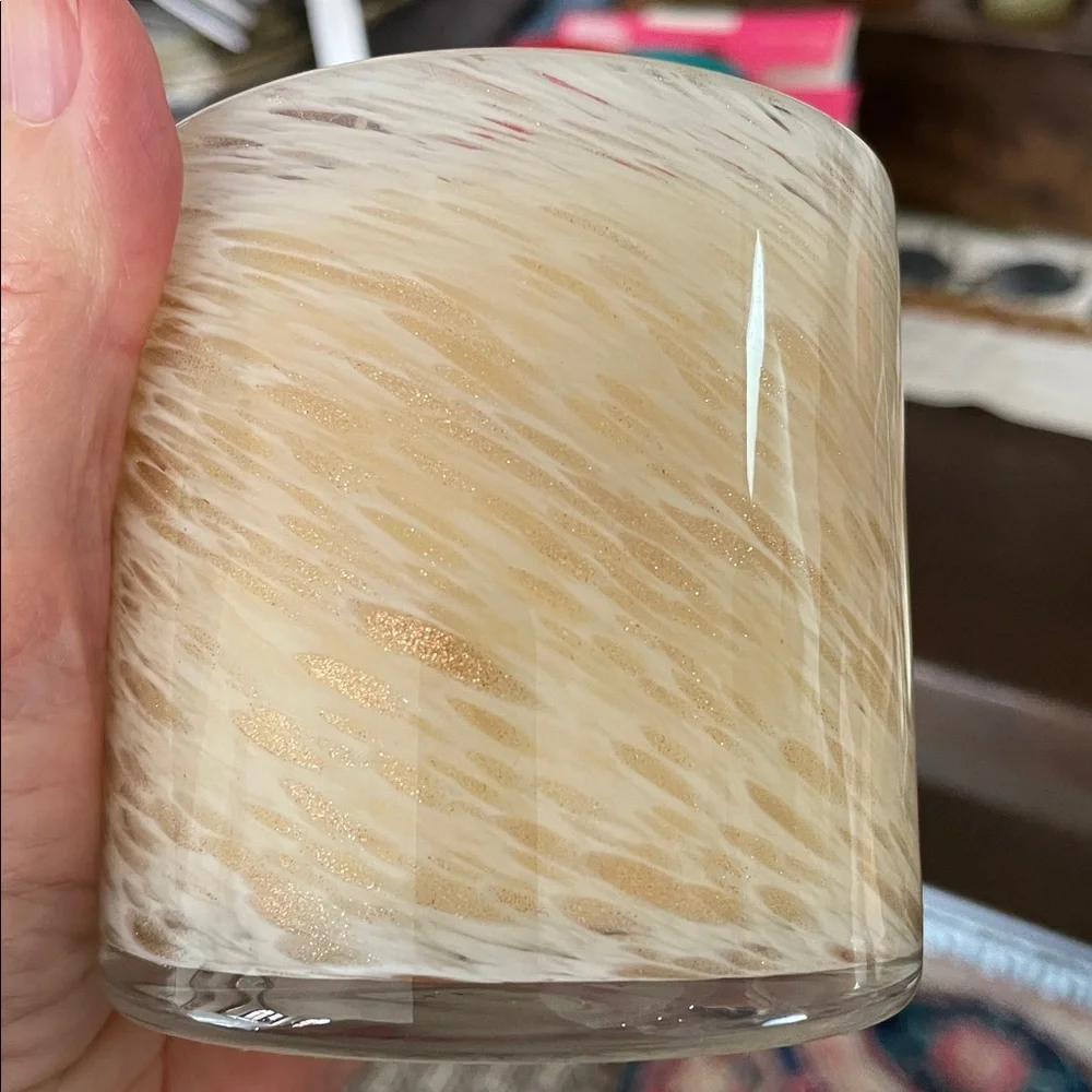 Beautiful Reed Diffuser With 2 Candles